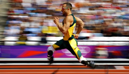 开云·Kaiyun网页版-比赛后访：李明感谢队友拼搏，目标冠军！，李明参加射击比赛