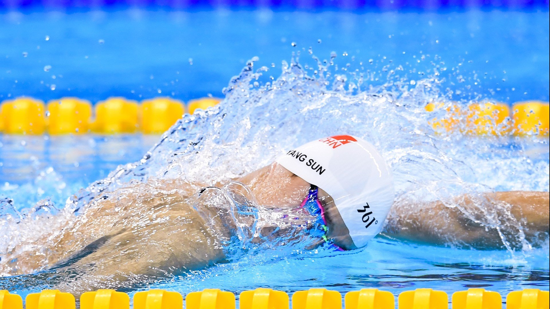 “青训科技创新引领行业潮流,智能训练成新风向”,青训系统