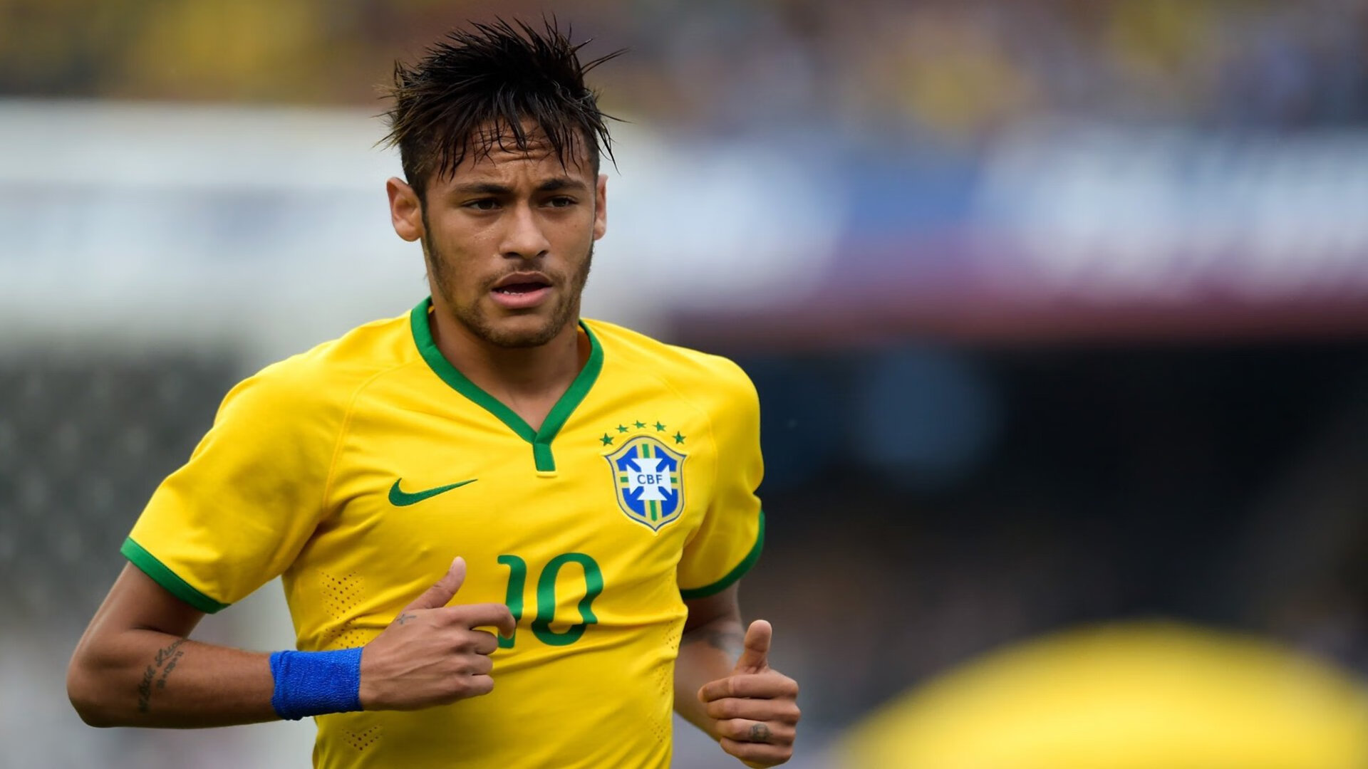 【新一代观众体验】虚拟互动、360度全景带你走进赛场！，vr全景表演